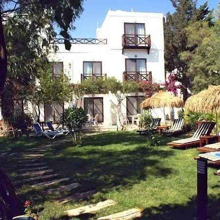 Otel Castelino Akyarlar 4*